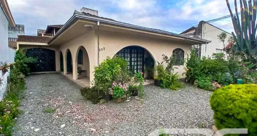 Casa com 3 quartos à venda na Valença, 305, Guanabara, Joinville