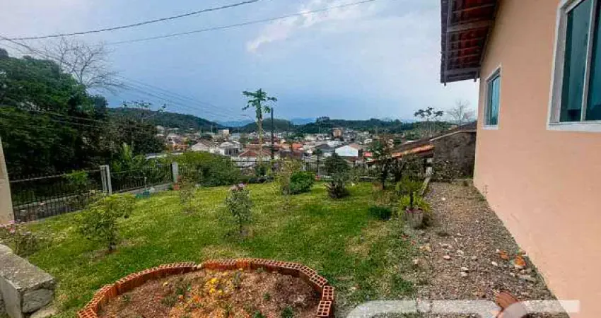 Casa com 3 quartos à venda na Rua dos Mecânicos, 321, Paranaguamirim, Joinville