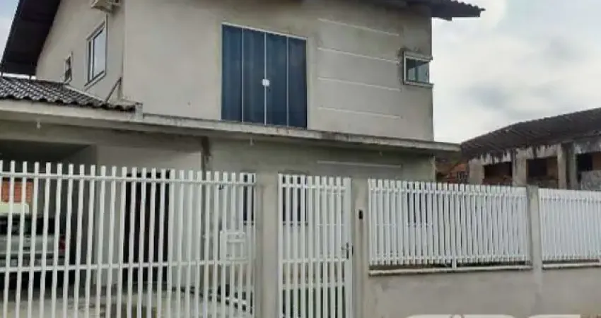 Casa com 3 quartos à venda na Rua dos Mecânicos, 374, Paranaguamirim, Joinville