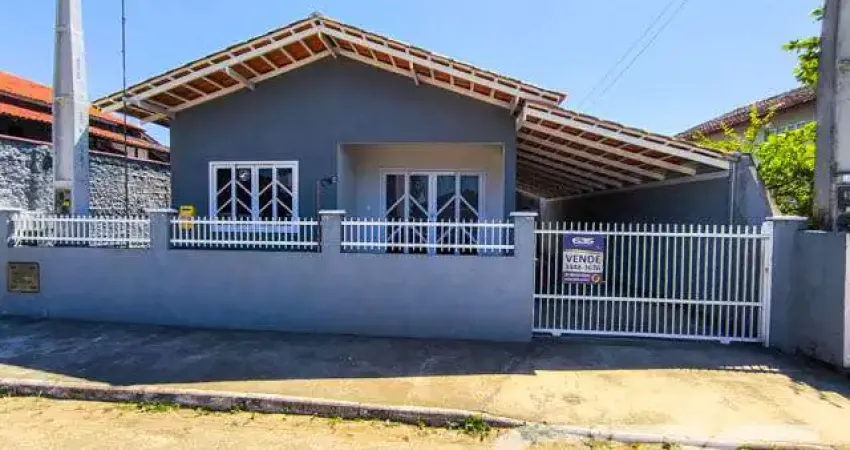 Casa com 3 quartos à venda na Amândio Cabral, 270, Centro, Balneário Barra do Sul