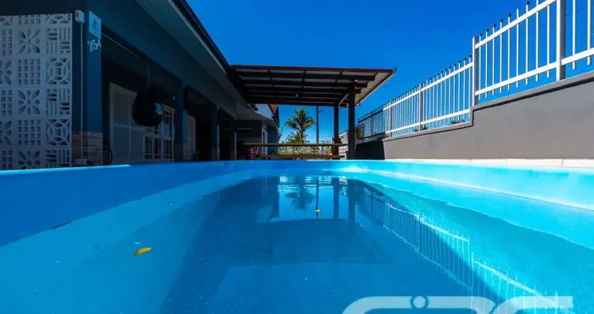 Casa com 3 quartos à venda na Perequê, 254, Pinheiros, Balneário Barra do Sul