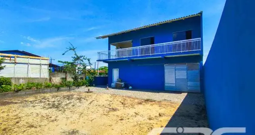 Casa com 3 quartos à venda na Nereu Ramos, 1051, Salinas, Balneário Barra do Sul