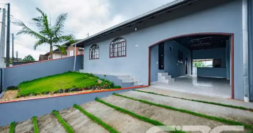 Casa com 3 quartos à venda na Rua Fátima, 252, Jarivatuba, Joinville