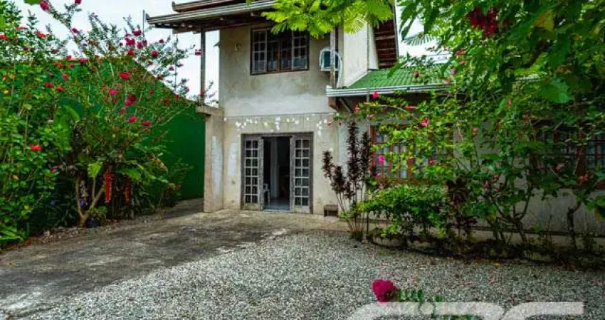 Casa com 4 quartos à venda na Jaraguá do Sul, 394, Costeira, Balneário Barra do Sul