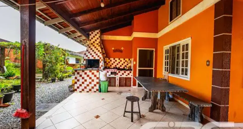 Casa com 3 quartos à venda na Rua Almirante Jaceguay, 78, Costa e Silva, Joinville