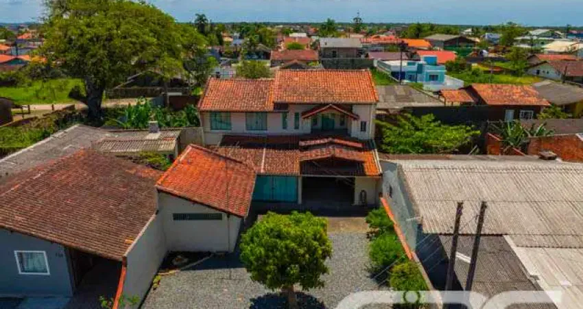 Casa com 3 quartos à venda na Amândio Cabral, 124, Centro, Balneário Barra do Sul