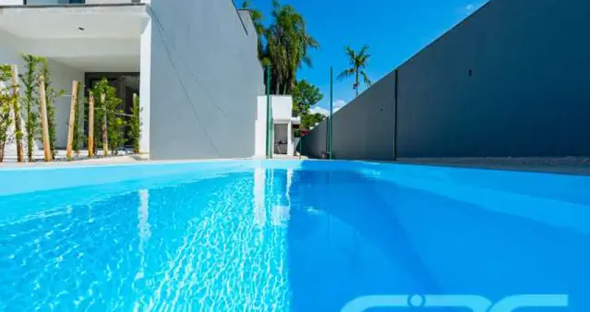 Casa com 3 quartos à venda na Rua Santa Catarina, 85, Floresta, Joinville