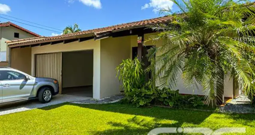 Casa com 4 quartos à venda na Rua Almirante Jaceguay, 77, Santo Antônio, Joinville