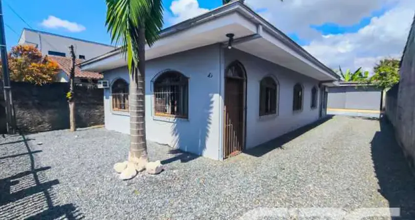 Casa com 3 quartos à venda na Rua Selma Doering Bruhns, 237, Jardim Iririú, Joinville
