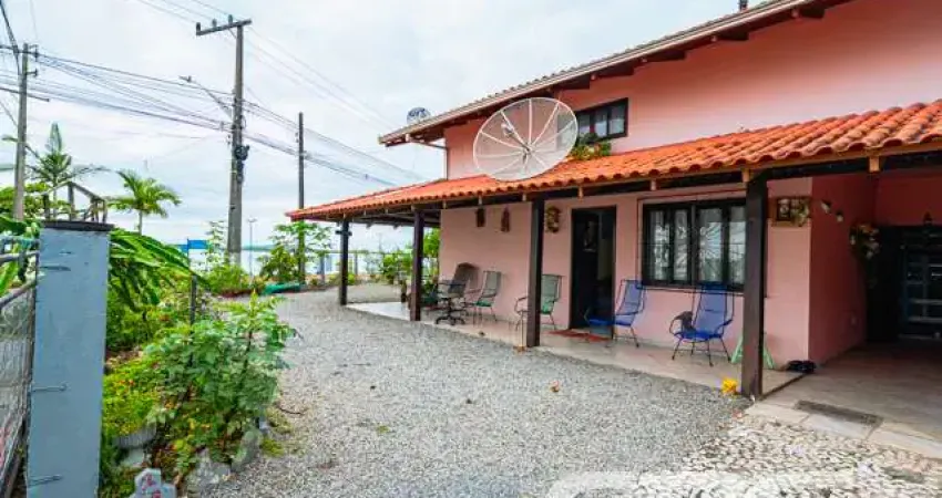 Casa com 2 quartos à venda na Jaraguá do Sul, 2039, Costeira, Balneário Barra do Sul