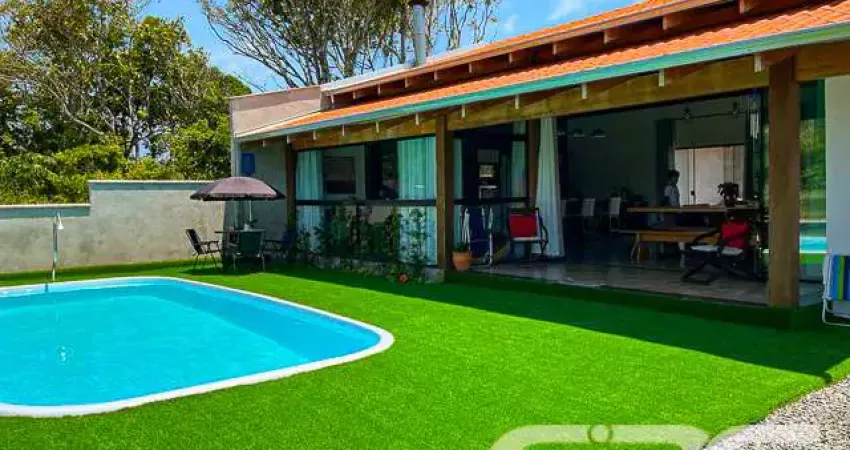 Casa com 2 quartos à venda na Rua Treze, Praia do Ervino, São Francisco do Sul