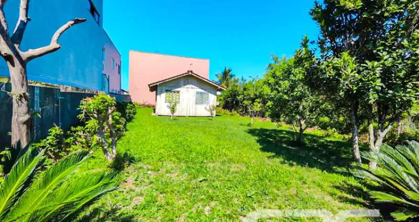 Casa com 2 quartos à venda na Amândio Cabral, 40, Centro, Balneário Barra do Sul