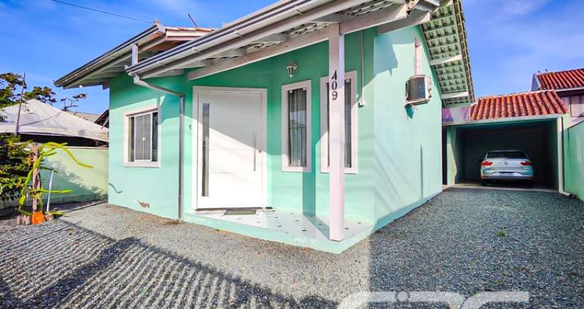 Casa com 2 quartos à venda na Jaraguá do Sul, 409, Costeira, Balneário Barra do Sul