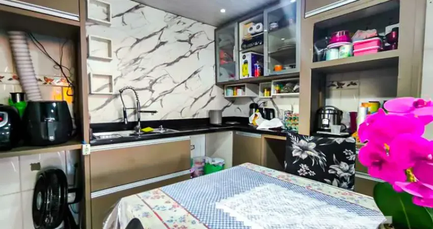 Casa com 2 quartos à venda na Rua Minas Gerais, 234, Nova Brasília, Joinville