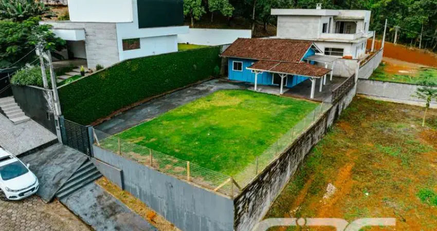 Casa com 3 quartos à venda na Rua Tenente Antônio João, 1008, Bom Retiro, Joinville