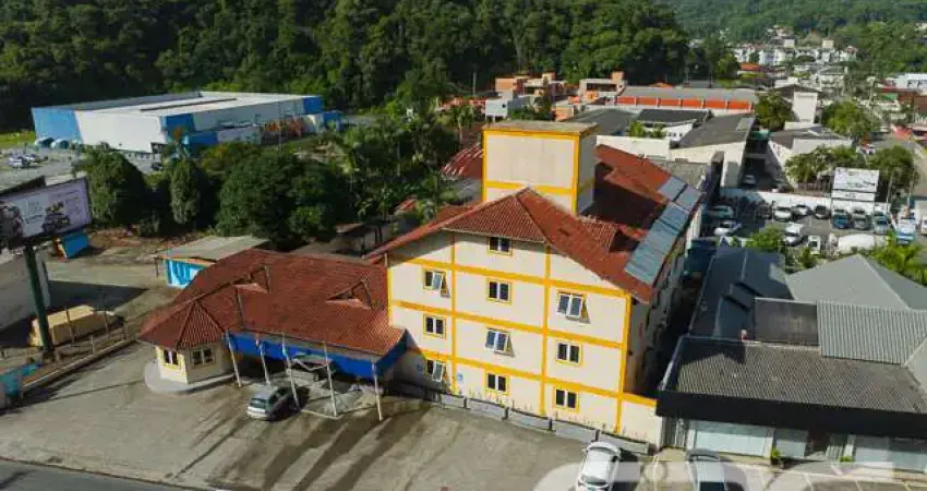 Casa comercial à venda na Rua Quinze de Novembro, 2915, Glória, Joinville