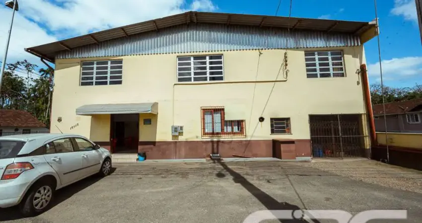 Casa comercial à venda na Estrada Mildau, 16015, Pirabeiraba, Joinville