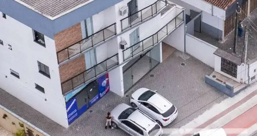 Casa comercial à venda na Albano Schimdt, 2271, Boa Vista, Joinville