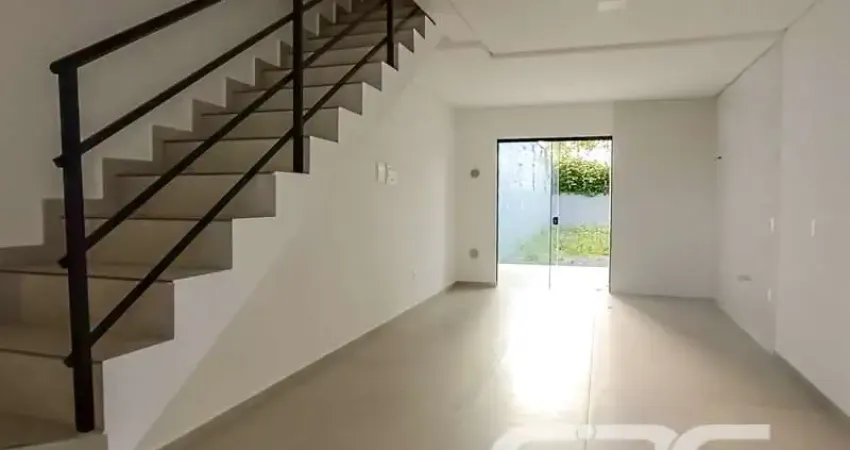 Casa com 3 quartos à venda na Rua Papa João XXIII, 184, Iririú, Joinville