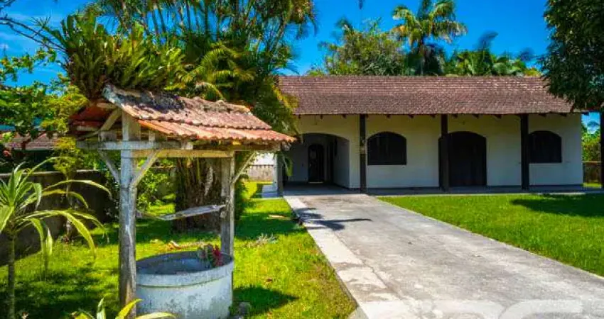 Casa com 3 quartos à venda na Jaraguá do Sul, 185, Costeira, Balneário Barra do Sul