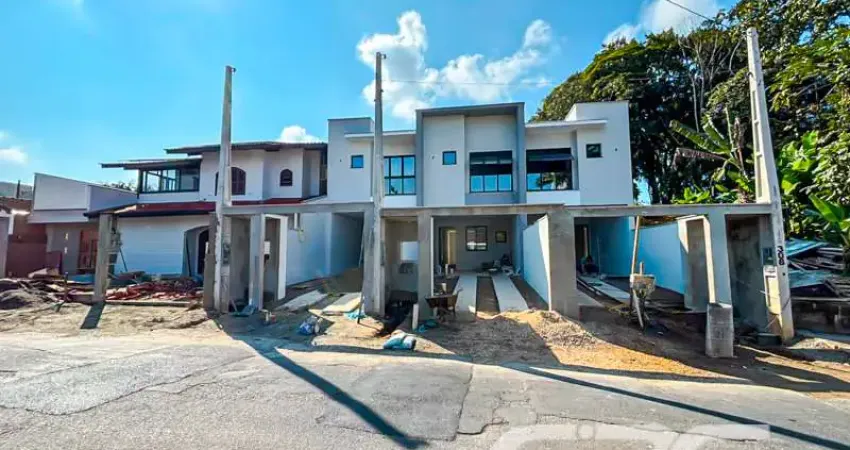 Casa com 3 quartos à venda na Rua Tenente Antônio João, Bom Retiro, Joinville