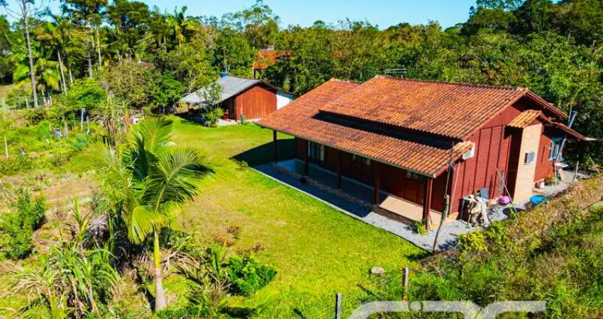 Chácara / sítio com 3 quartos à venda na Perequê, 4125, Pinheiros, Balneário Barra do Sul