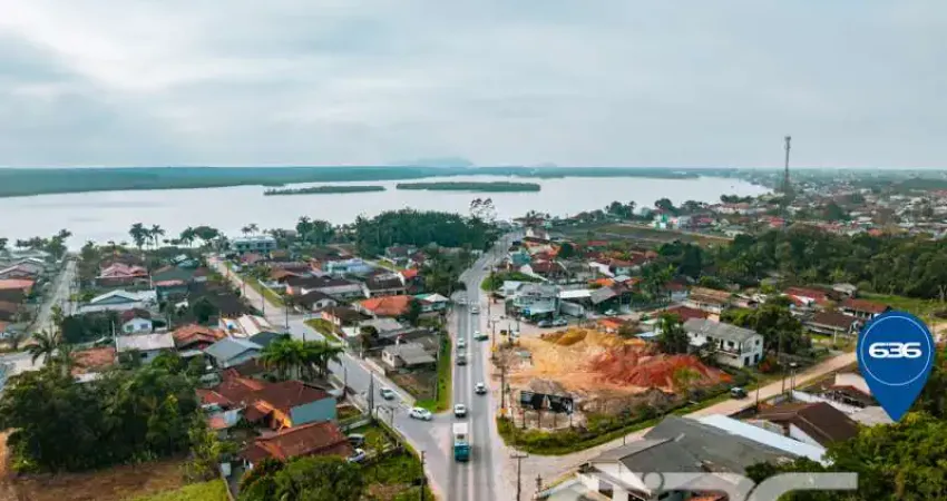 Casa com 2 quartos à venda na Perequê, 52, Pinheiros, Balneário Barra do Sul