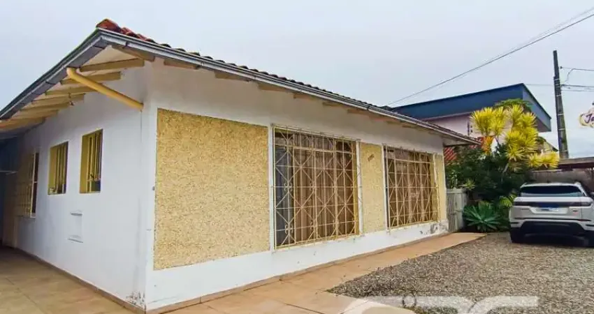 Casa com 4 quartos à venda na Valença, 1080, Guanabara, Joinville