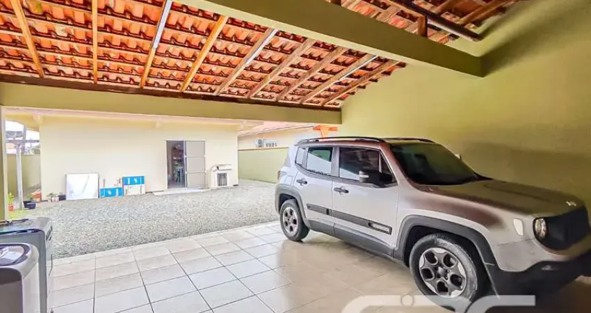 Casa com 2 quartos à venda na Amândio Cabral, 385, Centro, Balneário Barra do Sul