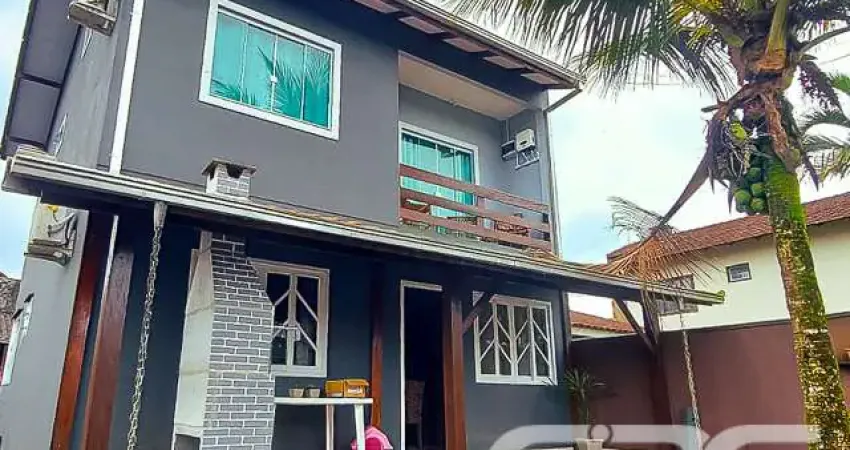 Casa com 5 quartos à venda na Rua Tuiuti, 44, Aventureiro, Joinville