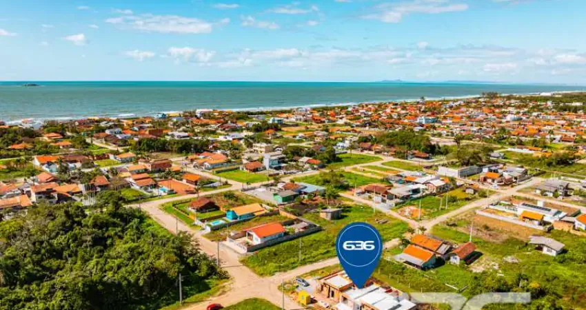 Casa com 2 quartos à venda na Nereu Ramos, 112, Salinas, Balneário Barra do Sul