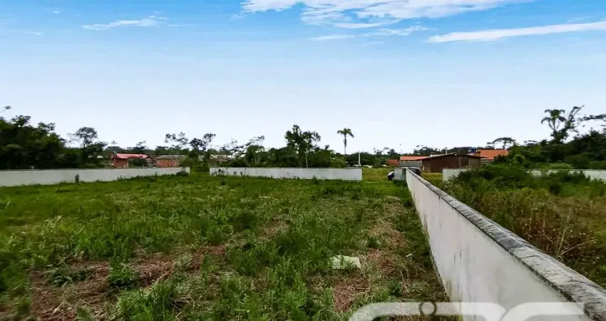 Terreno à venda na Rua Montevidéo, Praia do Ervino, São Francisco do Sul