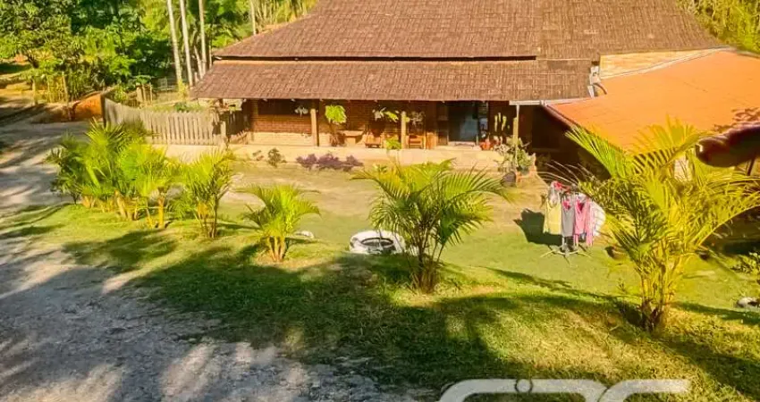 Chácara / sítio com 3 quartos à venda na Rua Vitor Aguiar, 333, Escalvado, Barra Velha