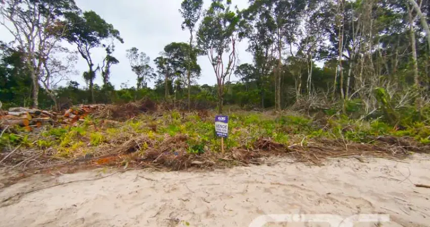 Terreno à venda na Rua Goias, Praia do Ervino, São Francisco do Sul
