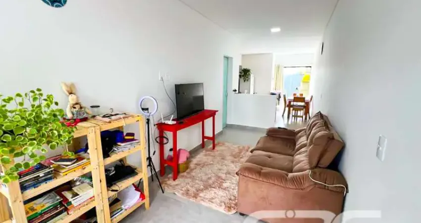 Casa com 2 quartos à venda na Rua Quinze de Novembro, 220, Vila Nova, Joinville