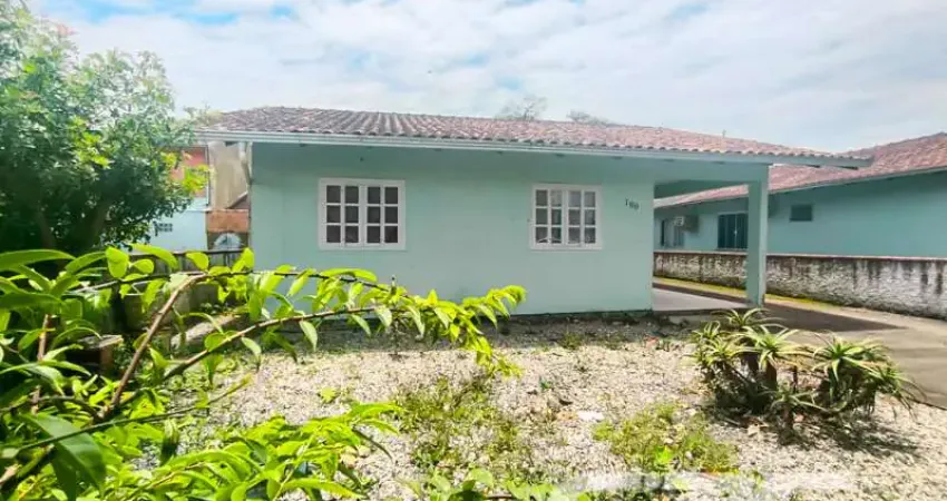 Casa com 3 quartos à venda na Amândio Cabral, 170, Centro, Balneário Barra do Sul