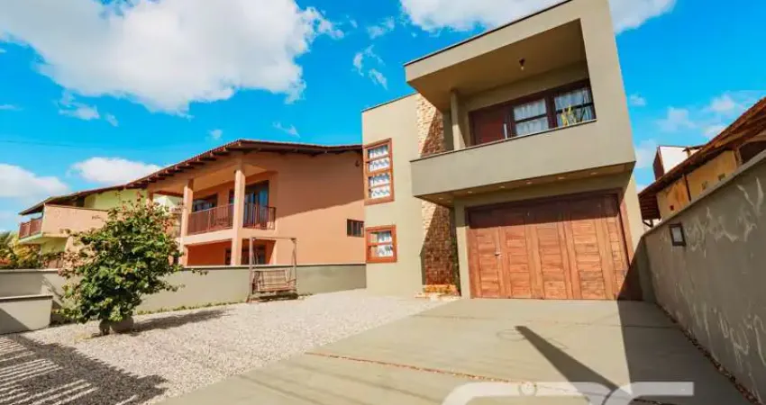 Casa com 2 quartos à venda na Nereu Ramos, 358, Salinas, Balneário Barra do Sul
