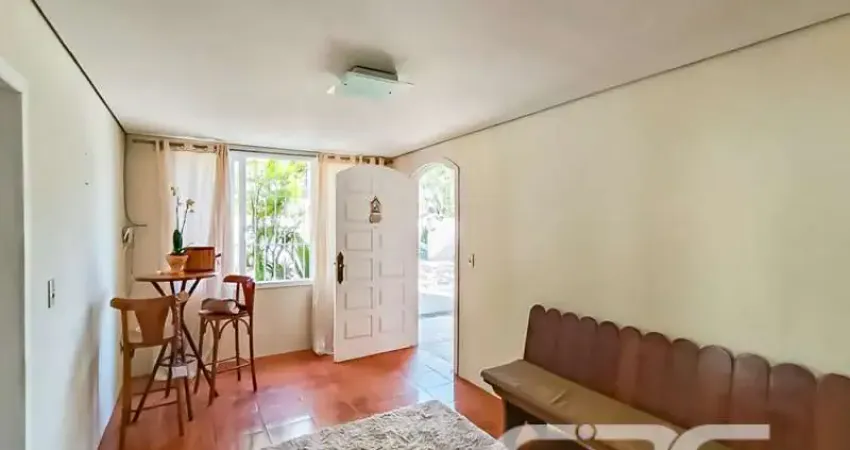 Casa com 3 quartos à venda na Voluntários da Patria, 157, Itaum, Joinville