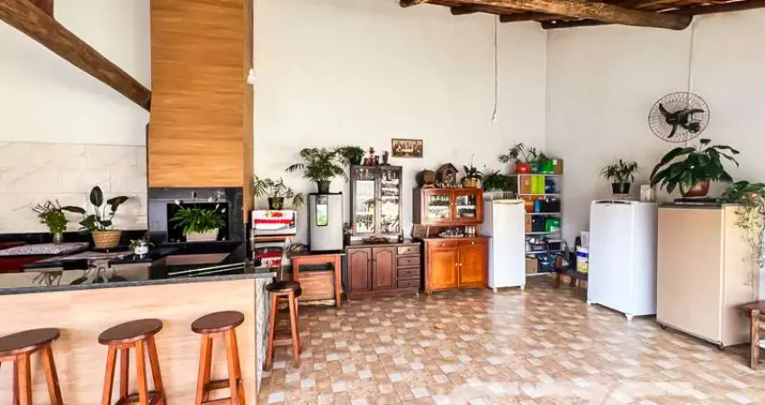 Casa com 3 quartos à venda na Rua Quinze de Novembro, 177, Vila Nova, Joinville