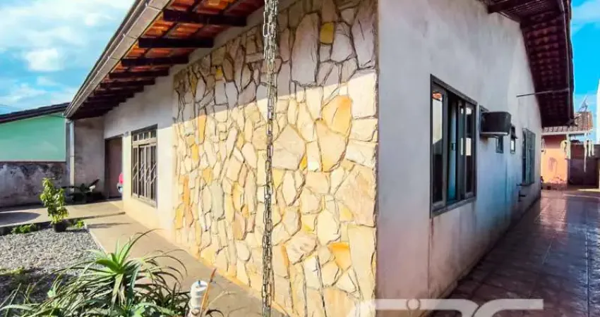 Casa com 4 quartos à venda na Rua Albano Schmidt, 220, Boa Vista, Joinville