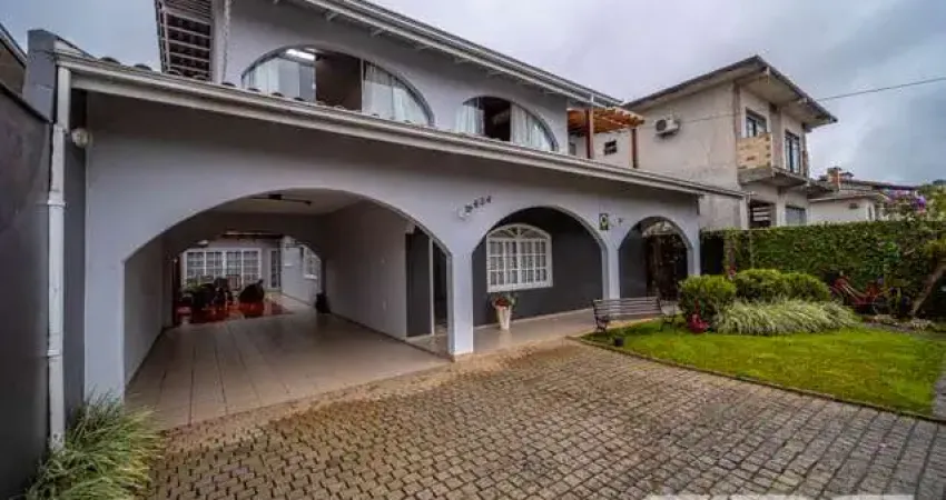 Casa com 4 quartos à venda na Rua Tuiuti, 634, Aventureiro, Joinville