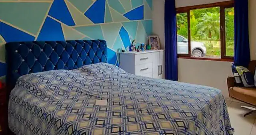 Chácara / sítio com 4 quartos à venda na Olávo Bilac, 301, Pirabeiraba, Joinville
