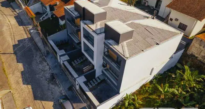 Casa com 3 quartos à venda na Rua Santa Catarina, 326, Floresta, Joinville