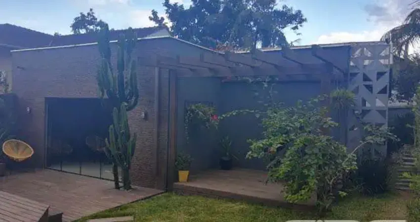 Casa com 6 quartos à venda na Rua Voluntários da Pátria, 83, Itaum, Joinville