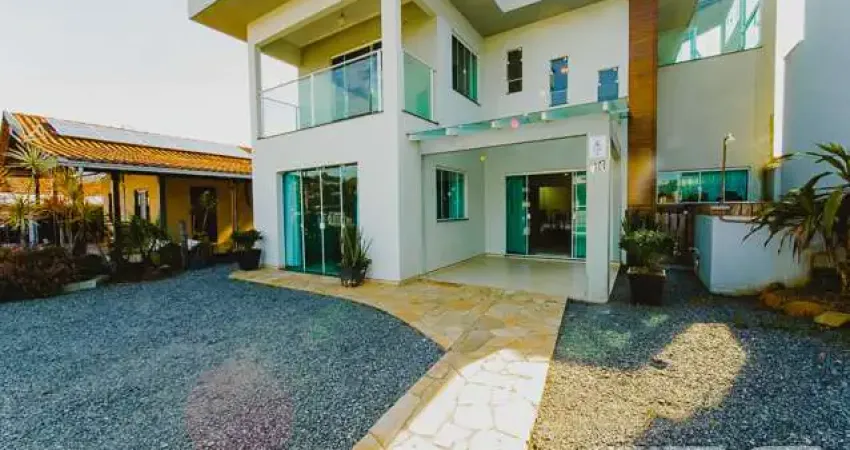 Casa com 4 quartos à venda na Jaraguá do Sul, 22, Costeira, Balneário Barra do Sul