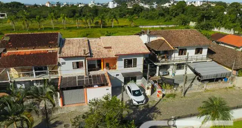 Casa com 5 quartos à venda na Rua Coronel Procópio Gomes, 123, Bucarein, Joinville