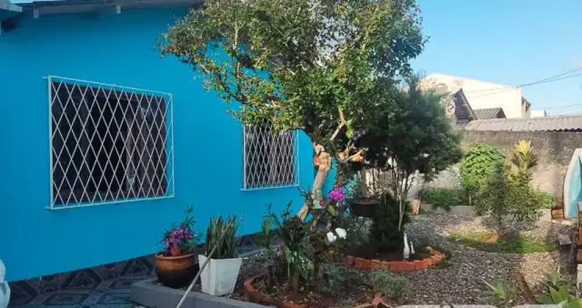 Casa com 3 quartos à venda na Rua Benício Felipe da Silva, 122, Adhemar Garcia, Joinville