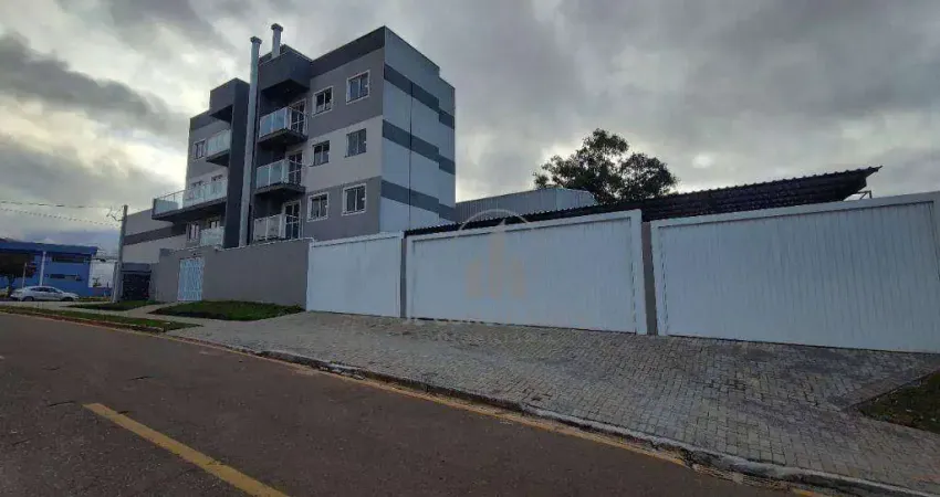 Apartamento com três quartos/suíte e duas vagas cobertas