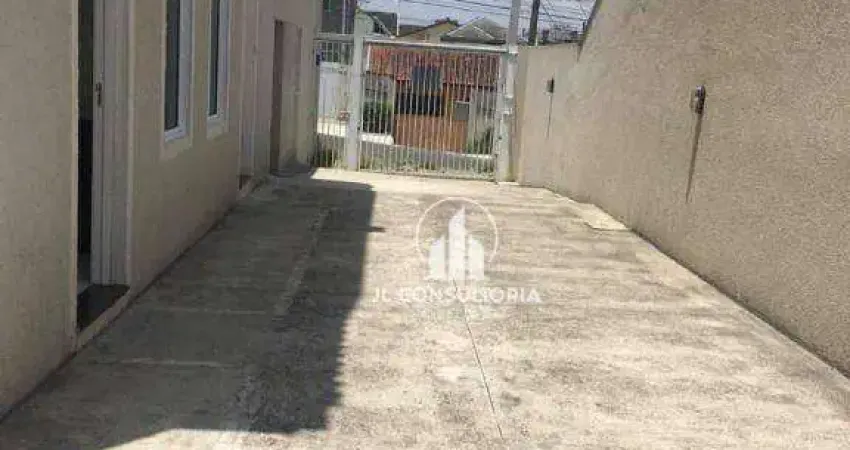 Sobrado à venda, 93 m² por R$ 470.000,00 - Uberaba - Curitiba/PR