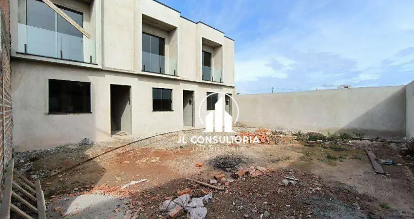 Sobrado à venda, 66 m² por R$ 335.000,00 - Pinheirinho - Curitiba/PR